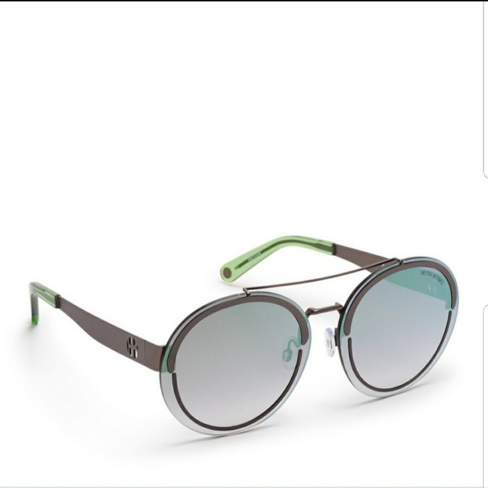 Henri Bendel Jean Round Sunglasses